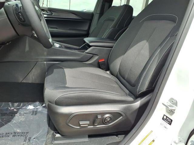 2025 Jeep Grand Cherokee L Laredo X