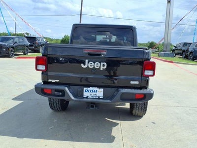 2022 Jeep Gladiator Overland