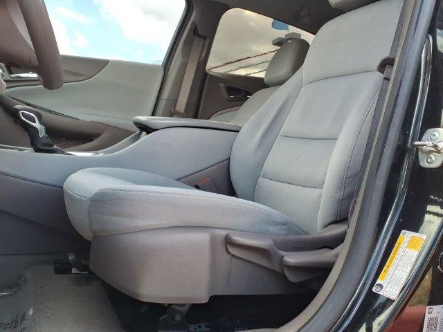 2025 Chevrolet Malibu LS