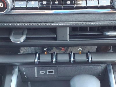 2025 Chevrolet Colorado WT/LT