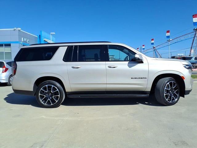 2024 Chevrolet Suburban RST