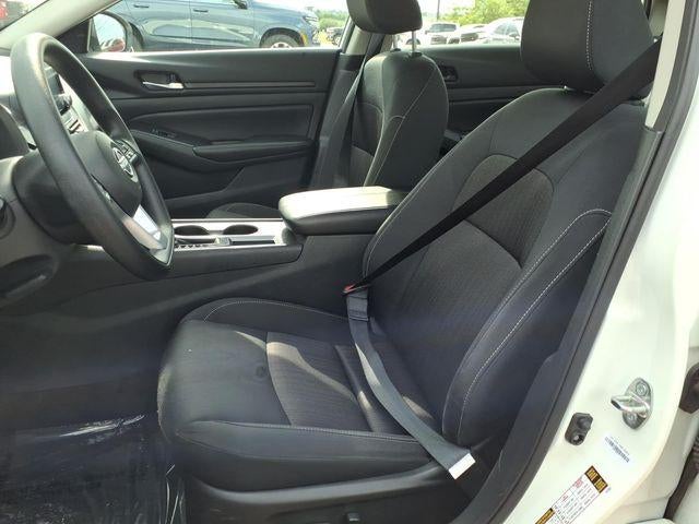 2025 Nissan Altima SV - Photo 10