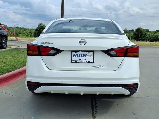 2025 Nissan Altima SV - Photo 7