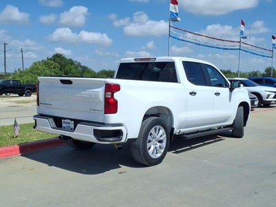 2022 Chevrolet Silverado 1500 Custom