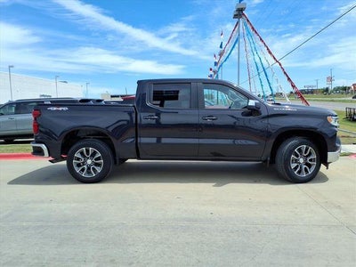 2023 Chevrolet Silverado 1500 LT (2FL)