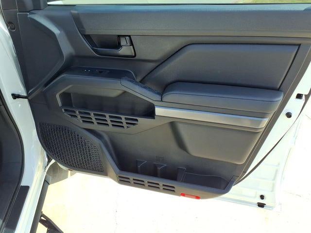 2025 Toyota Tacoma 4WD SR