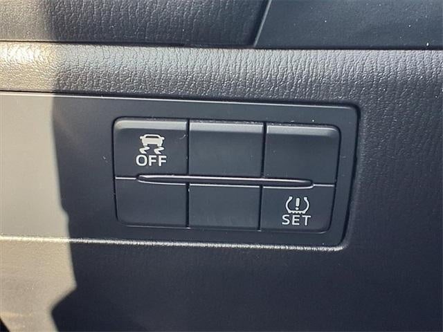 2017 Mazda Mazda3 5-Door Touring