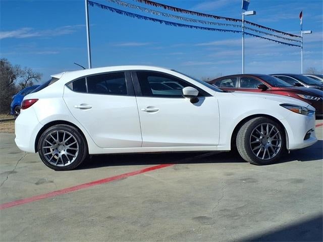 2017 Mazda Mazda3 5-Door Touring