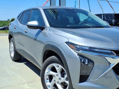 2025 Chevrolet Trax LS